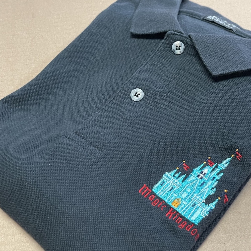 Tour Image Disney Men's Large Magic Kingdom Employee Navy Blue Polo Shirt Castle - Picture 11 of 11